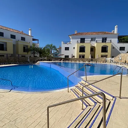 O'pomar Sunrise Apartment